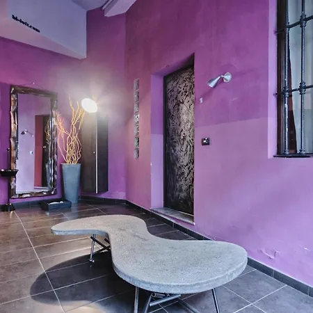 Valperga Design *